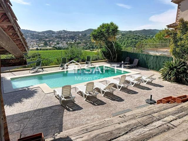 Chalet, Cubelles