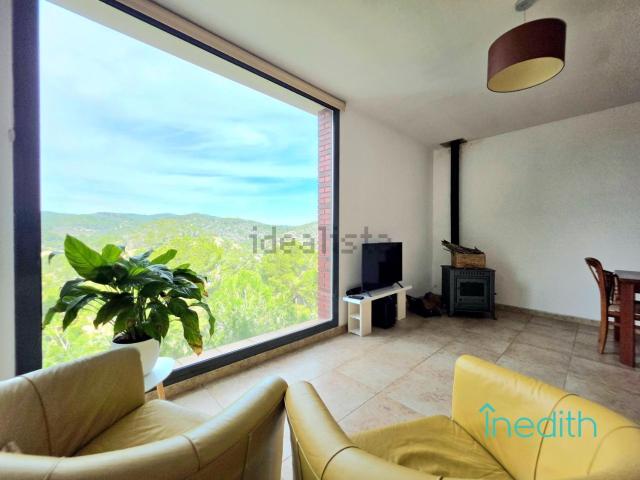 Chalet, Cubelles