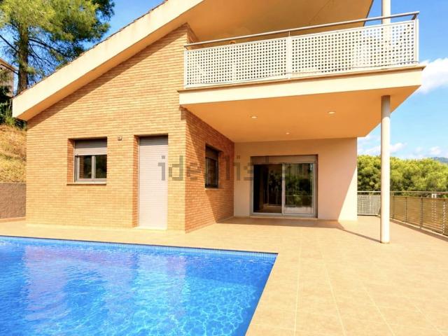 Chalet, Cubelles