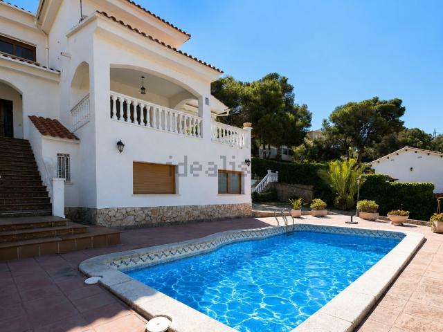 Chalet, Cubelles