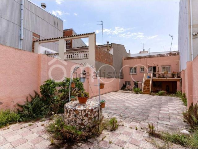 Chalet, Cubelles