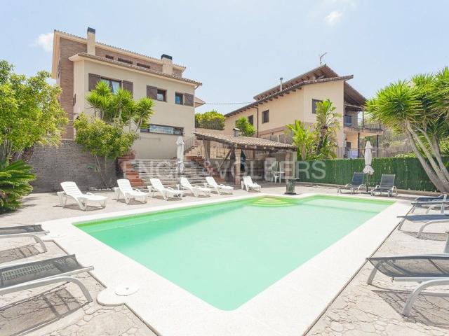 Chalet, Cubelles