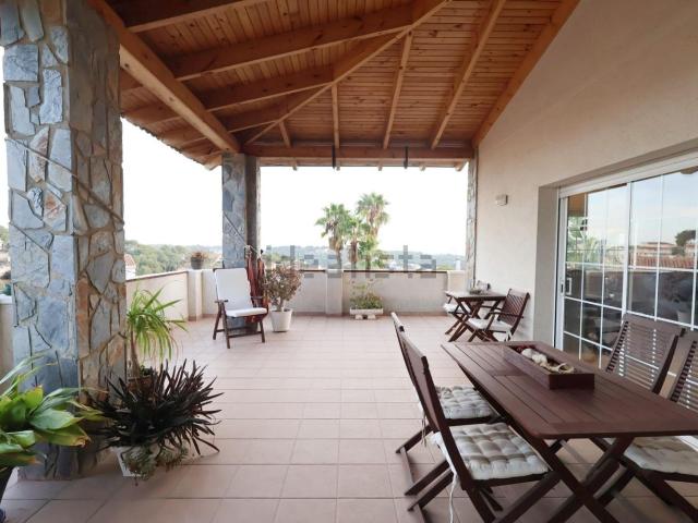 Chalet, Cubelles