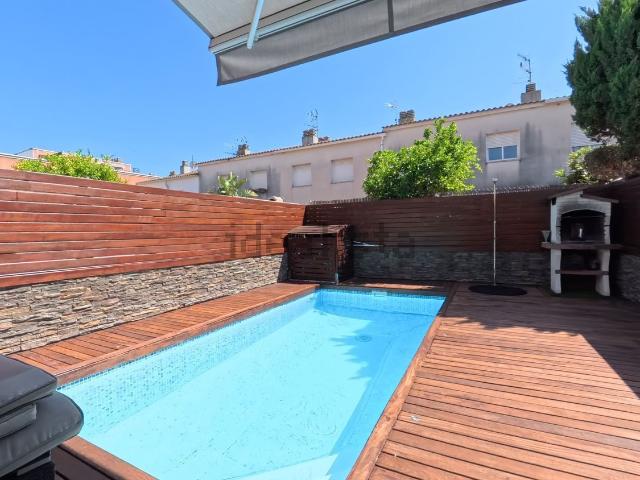 Chalet, Cubelles