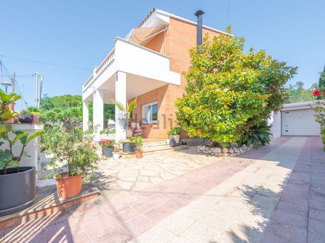 Chalet, Cubelles