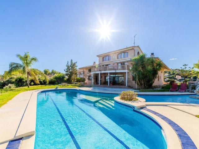 Chalet, Cubelles