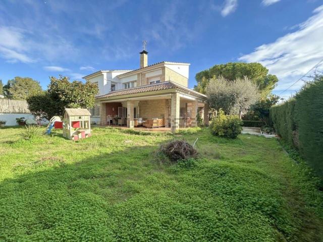 Chalet, Cubelles
