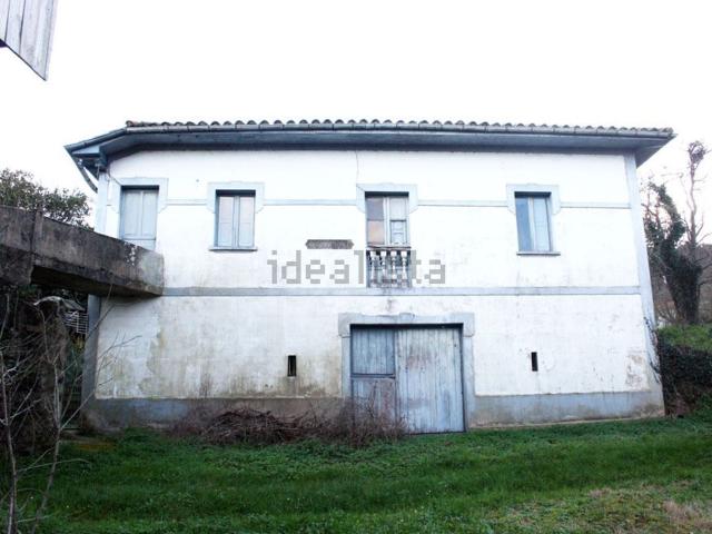 Chalet, Cudillero