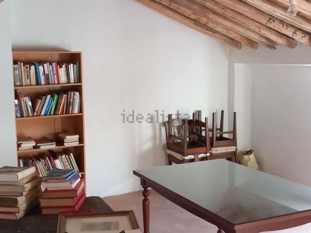 Chalet, Cuevas del Becerro