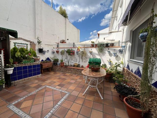 Chalet, Cullar Vega