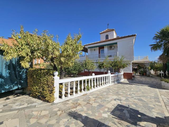 Chalet, Cullar Vega