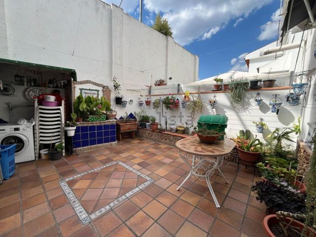 Chalet, Cullar Vega