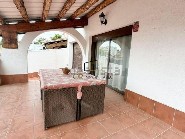 Chalet, Cunit