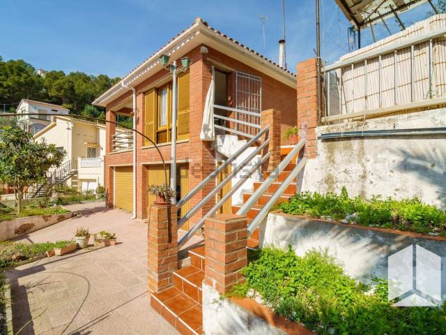Chalet, Cunit