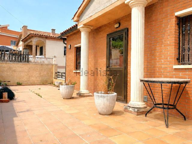 Chalet, Cunit