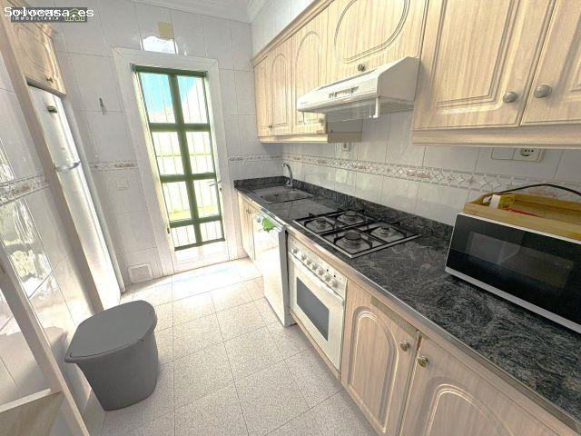 Chalet A 100 metros de la Playa del Suis, Casa Unifamiliar Adosada de 3 Dormitorios, Baño, Aseo, Ter
