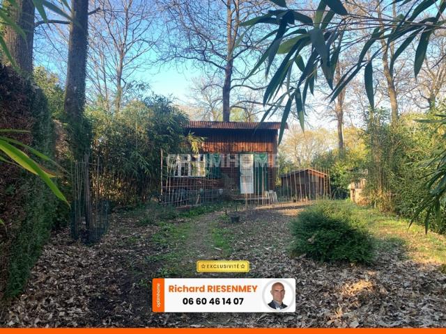 Chalet à vendre 30m2 à rénover en camping à SAINT CHERON 91