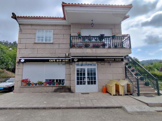 Chalet, A Cañiza
