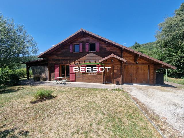 Chalet à Chaux Lès Clerval T5, 3 chambres, 110 m2