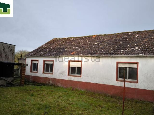Chalet, A Estrada