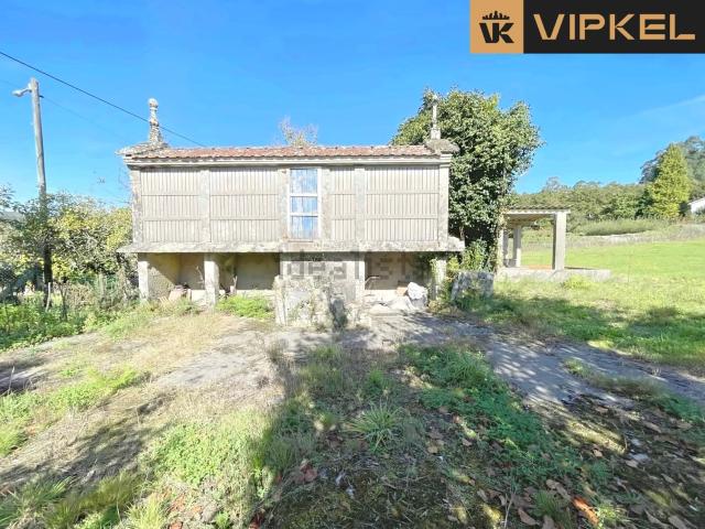 Chalet, A Estrada
