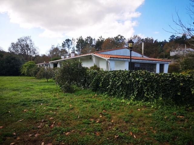 Chalet, A Estrada