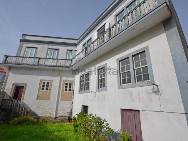 Chalet, A Guarda