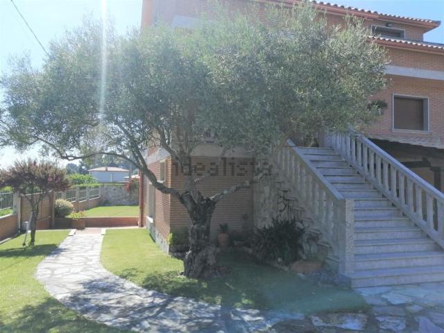 Chalet, A Guarda
