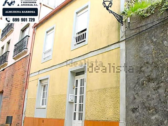 Chalet, A Guarda