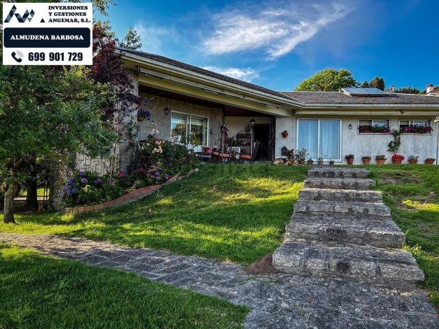 Chalet, A Guarda
