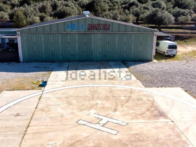 Chalet, Amposta