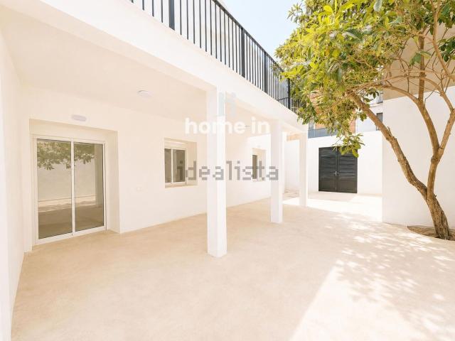 Chalet, Amposta