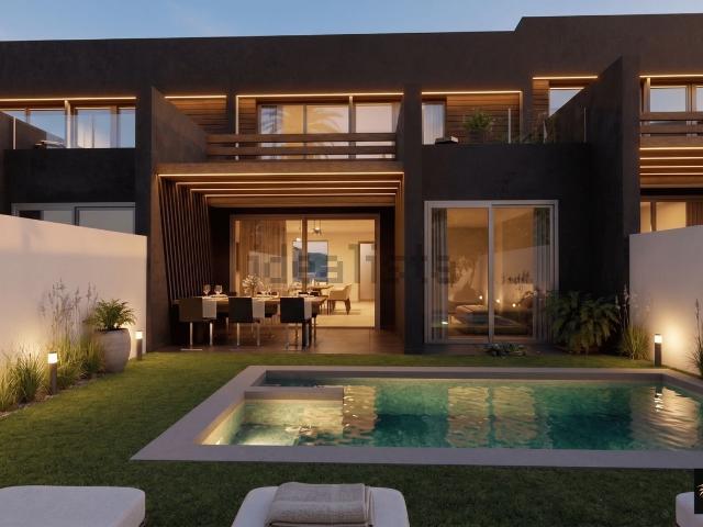 Chalet, Antigua