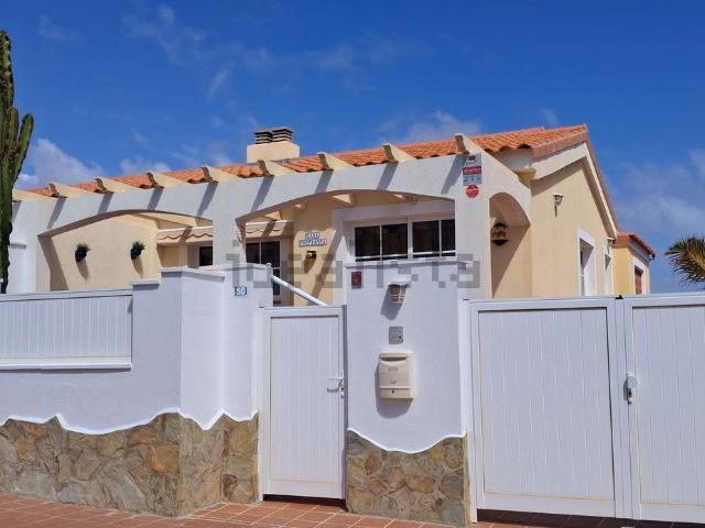 Chalet, Antigua