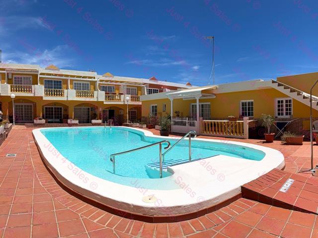 Chalet, Antigua
