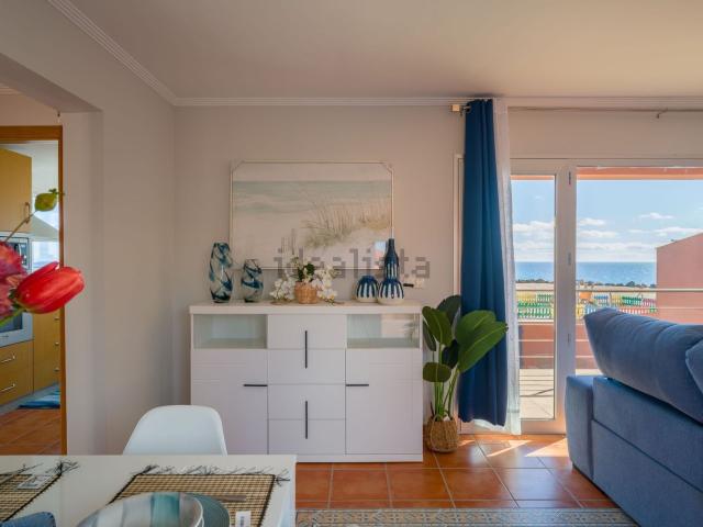 Chalet, Antigua