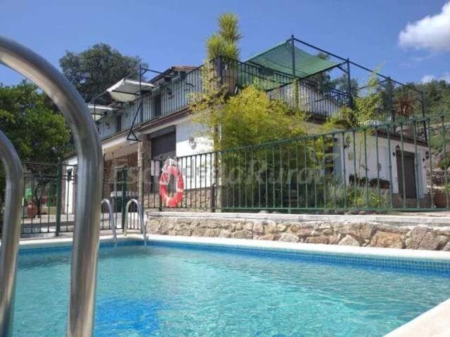 Chalet, Acebo
