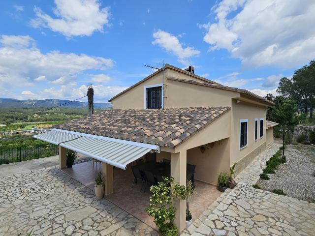 Chalet, Adzaneta del Maestrat
