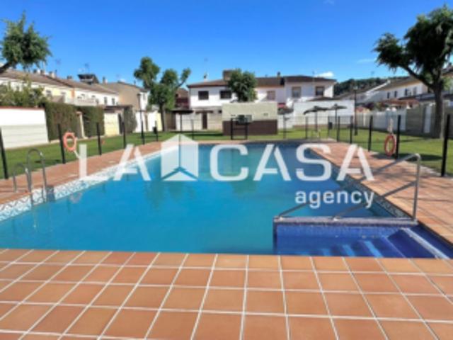 Chalet adosado Venta Gelves, Gelves