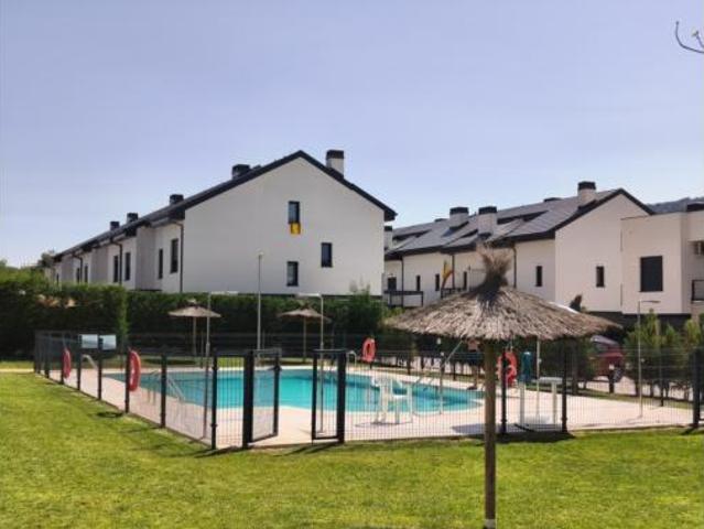 Chalet adosado Venta Moralzarzal, Moralzarzal