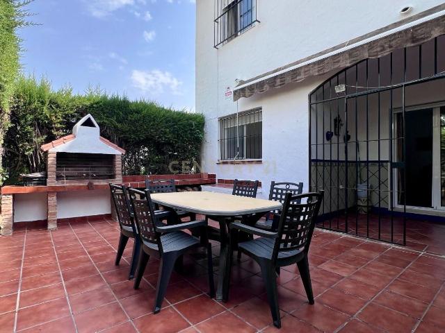 CHALET ADOSADO BEL AIR ESTEPONA