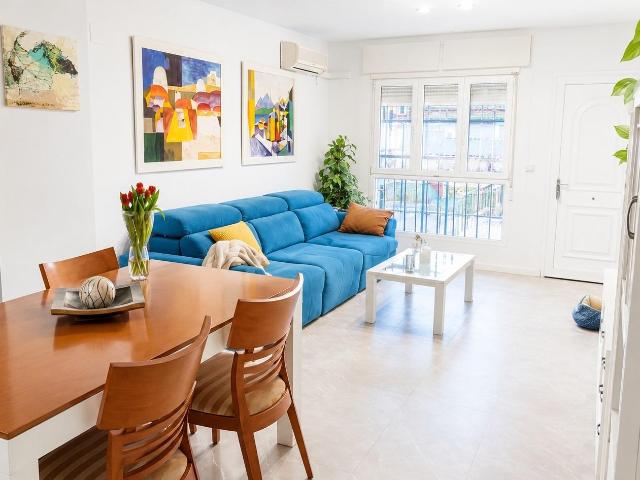 Chalet adosado de 4 habitaciones con garaje en Puçol