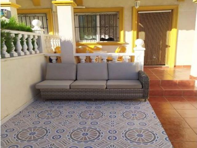 CHALET ADOSADO DE 2 DORMITORIOS 2 BAÑOS EN PLAYA FLAMENCA ORIHUELA COSTA ALICANTE