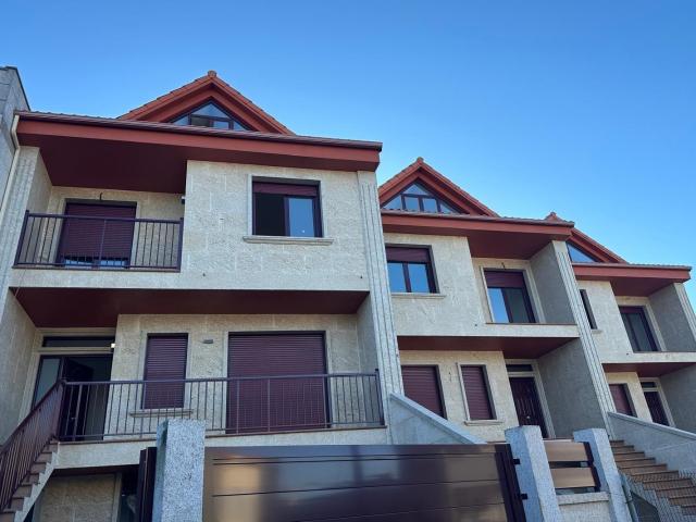 Chalet Adosado en Teis Vigo