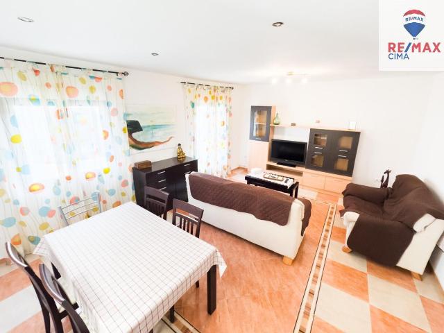 Chalet adosado en venta, Zújar, Granada