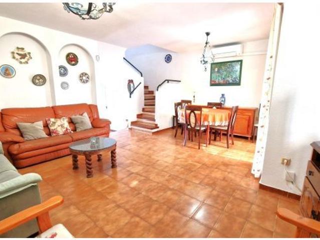 Chalet adosado en venta en Urbanizacion Marina Tropical