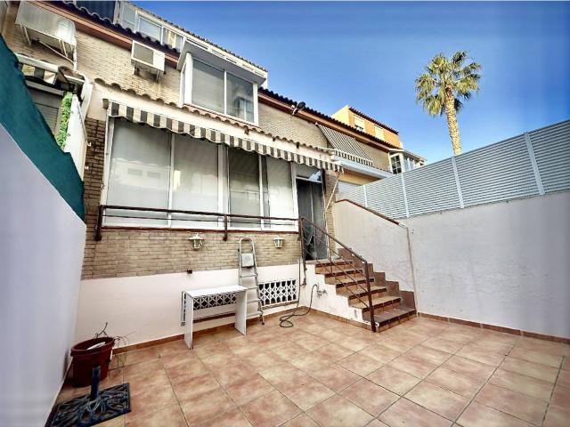 Chalet adosado en venta en Cabo de la Huerta