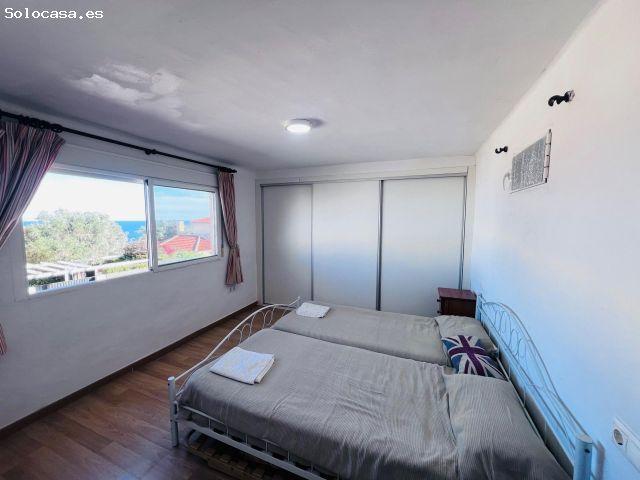 Chalet adosado en venta en Gran Alacant Avenida Escandinàvia