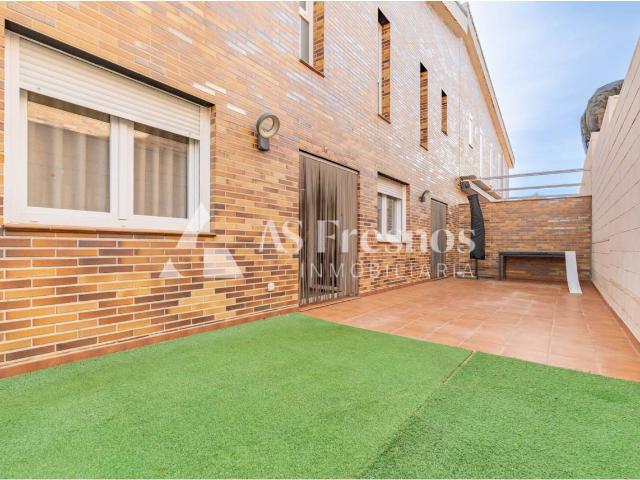 Chalet adosado en venta en Mejorada del Campo