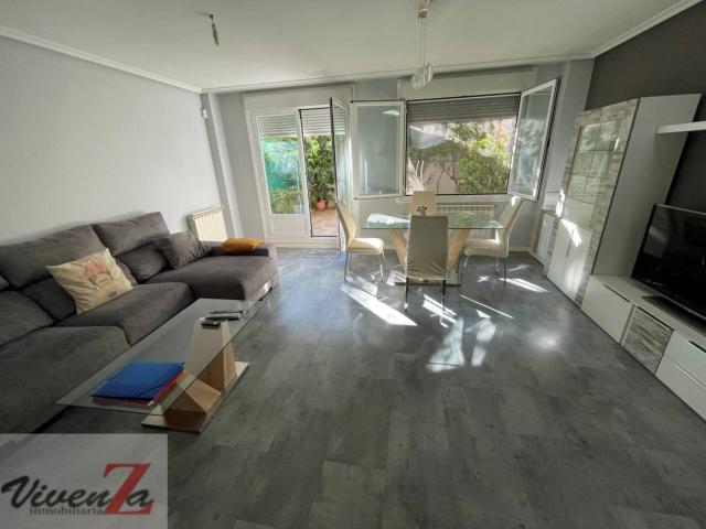 Chalet adosado en venta en San José Obrero San Lázaro 49025